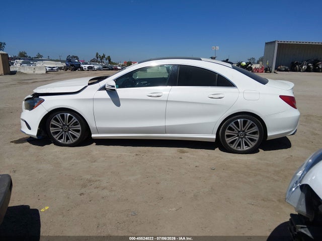 45524022 :رقم المزاد ، WDDSJ4EBXJN696643 vin ، 2018 Mercedes-benz Cla 250 مزاد بيع