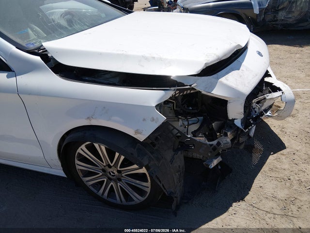 45524022 :رقم المزاد ، WDDSJ4EBXJN696643 vin ، 2018 Mercedes-benz Cla 250 مزاد بيع