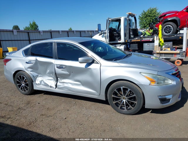 Nissan Altima 2.5 S 2014 1N4AL3AP1EN371242 Image 13