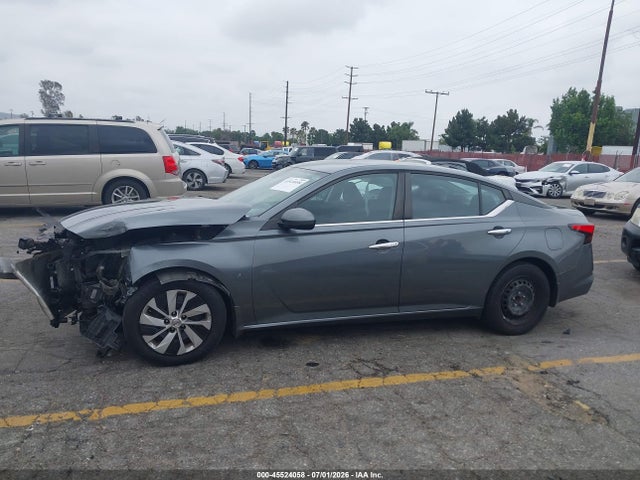 1N4BL4BV3LC137605 Nissan Altima S Fwd