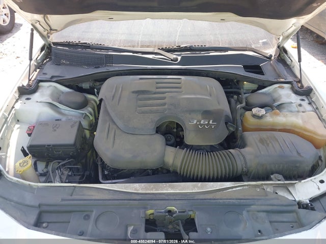 2014 Chrysler 300 მანქანა იყიდება აუქციონზე, vin: 2C3CCAAG7EH255533, აუქციონის ნომერი: 45524094