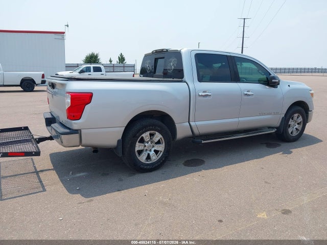 Nissan TITAN SV 2018 1N6AA1EJ0JN504929 Image 4
