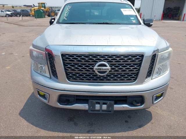 Nissan TITAN SV 2018 1N6AA1EJ0JN504929 Image 6
