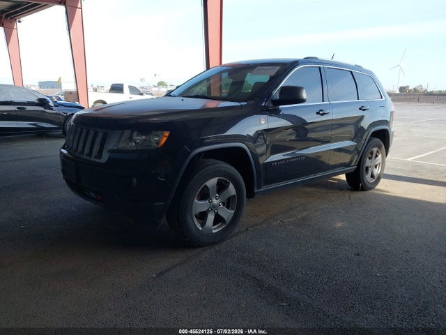 2013 Jeep Grand Cherokee Laredo Trailhawk მანქანა იყიდება აუქციონზე, vin: 1C4RJFAT3DC577870, აუქციონის ნომერი: 45524125