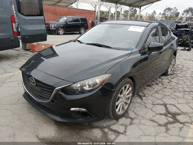 Mazda Mazda3 I Sport 2014 3MZBM1U74EM113817 Image 2