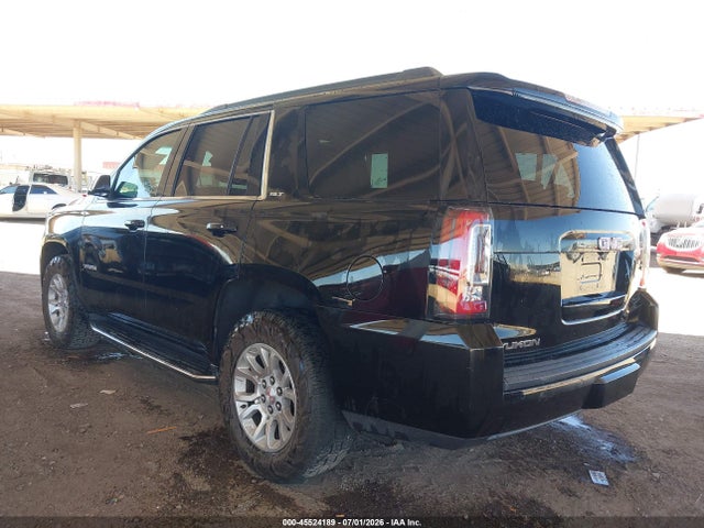 GMC YUKON SLT 2017 1GKS1BKC4HR275245 Image 3