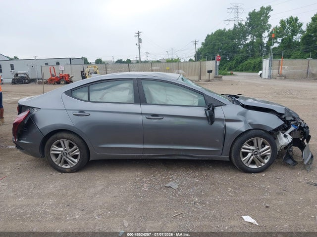 45524257 :رقم المزاد ، 5NPD84LF7KH420068 vin ، 2019 Hyundai Elantra Sel مزاد بيع