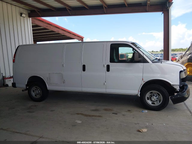 1GCWGBFP1P1214733 Chevrolet Express Cargo Rwd 2500 Extended Wheelbase Wt