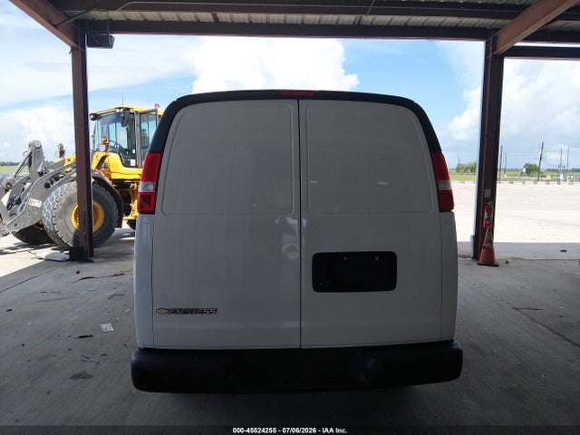 1GCWGBFP1P1214733 Chevrolet Express Cargo Rwd 2500 Extended Wheelbase Wt