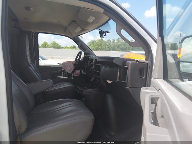 1GCWGBFP1P1214733 Chevrolet Express Cargo Rwd 2500 Extended Wheelbase Wt