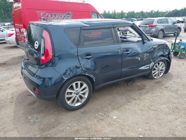 KNDJP3A50H7477252 KIA SOUL +