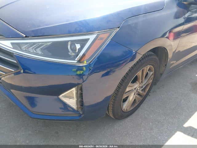 2019 Hyundai Elantra Sel მანქანა იყიდება აუქციონზე, vin: 5NPD84LF4KH408654, აუქციონის ნომერი: 45524291
