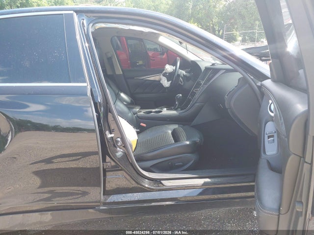 45524298 :رقم المزاد ، JN1AV7AR8EM700105 vin ، 2014 Infiniti Q50 Hybrid Sport مزاد بيع