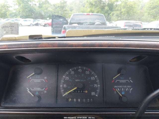 45524315 :رقم المزاد ، 1FTEF14N5LNB24465 vin ، 1990 Ford F150 مزاد بيع