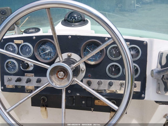 1980 Bertram 28' მანქანა იყიდება აუქციონზე, vin: BERF1827M80D, აუქციონის ნომერი: 45524319