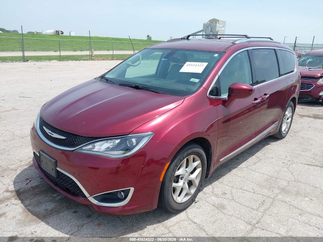 Aukcja sprzedaży 2017 Chrysler Pacifica Touring-l Plus, vin: 2C4RC1EGXHR570938, numer aukcji: 45524322