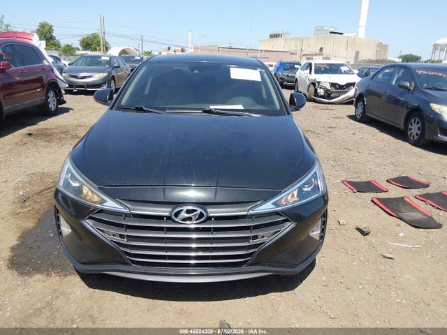 Продажа на аукционе авто 2020 Hyundai Elantra Sel, vin: 5NPD84LF7LH585376, номер лота: 45524328