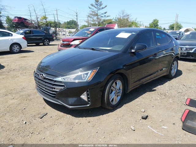 Продажа на аукционе авто 2020 Hyundai Elantra Sel, vin: 5NPD84LF7LH585376, номер лота: 45524328