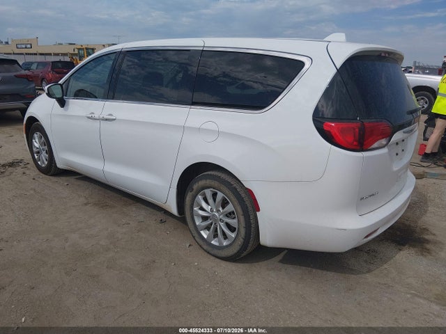 Auction sale of the 2017 Chrysler Pacifica Touring, vin: 2C4RC1DG1HR667687, lot number: 45524333
