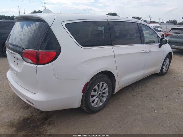 Auction sale of the 2017 Chrysler Pacifica Touring, vin: 2C4RC1DG1HR667687, lot number: 45524333