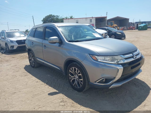 Продаж на аукціоні авто 2018 Mitsubishi Outlander Sel, vin: JA4AD3A34JZ012730, номер лоту: 45524343