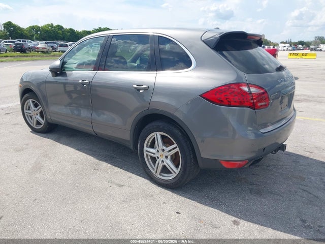 45524431 :رقم المزاد ، WP1AB2A20BLA42999 vin ، 2011 Porsche Cayenne S مزاد بيع