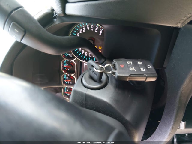 45524457 :رقم المزاد ، 1GKS2FKC2JR206709 vin ، 2018 Gmc Yukon Xl Sle مزاد بيع
