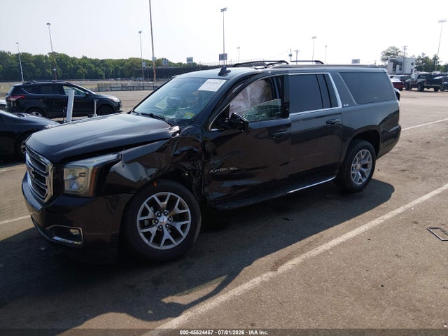 45524457 :رقم المزاد ، 1GKS2FKC2JR206709 vin ، 2018 Gmc Yukon Xl Sle مزاد بيع