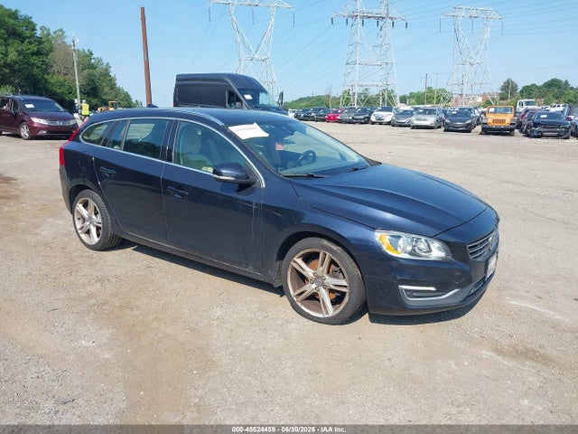 Aukcja sprzedaży 2017 Volvo V60 T5 Premier, vin: YV140MEK1H1343631, numer aukcji: 45524459