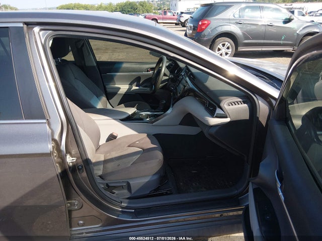 4T1B11HK3KU784215 Toyota CAMRY LE
