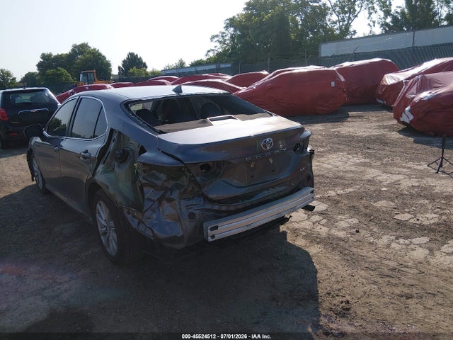 4T1B11HK3KU784215 Toyota CAMRY LE