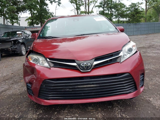 Продажа на аукционе авто 2020 Toyota Sienna Le, vin: 5TDKZ3DC5LS068364, номер лота: 45524543
