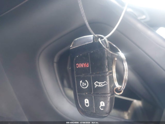 2016 Chrysler 200 S მანქანა იყიდება აუქციონზე, vin: 1C3CCCDG2GN105489, აუქციონის ნომერი: 45524580