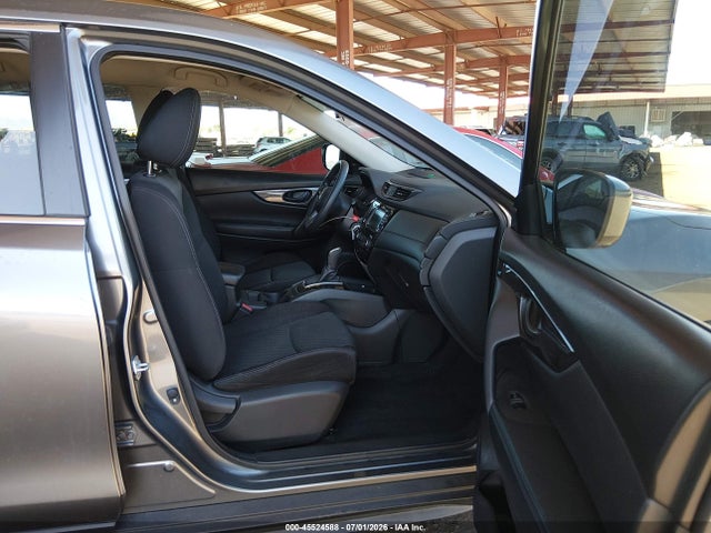 JN8AT2MT4LW007812 Nissan Rogue S Fwd