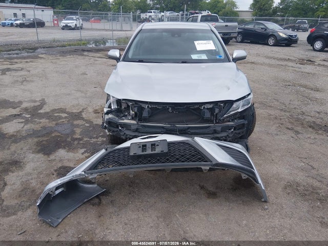 4T1G11AKXLU900673 Toyota CAMRY SE