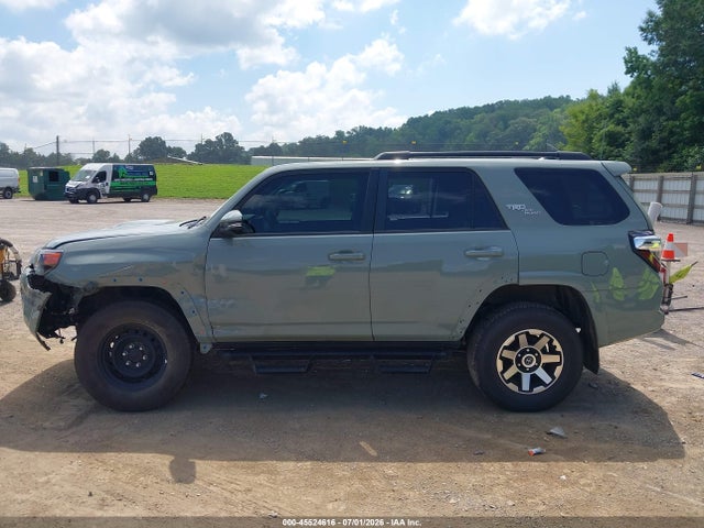 45524616 :رقم المزاد ، JTERU5JR4P6144028 vin ، 2023 Toyota 4runner Trd Off Road Premium مزاد بيع