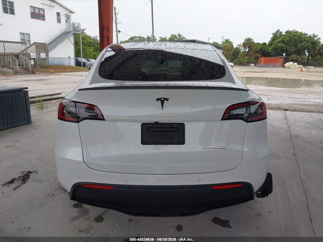 Продажа на аукционе авто 2022 Tesla Model Y Performance Dual Motor All-wheel Drive, vin: 7SAYGDEF1NF517533, номер лота: 45524636