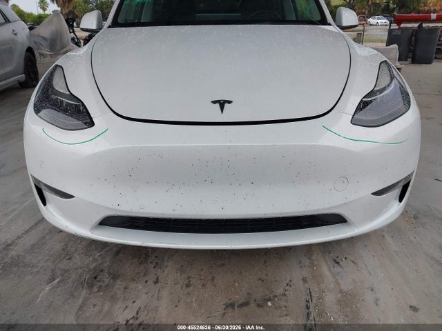Продажа на аукционе авто 2022 Tesla Model Y Performance Dual Motor All-wheel Drive, vin: 7SAYGDEF1NF517533, номер лота: 45524636