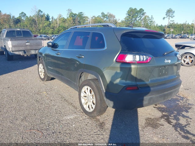 45524658 :رقم المزاد ، 1C4PJLCB5KD458087 vin ، 2019 Jeep Cherokee Latitude Fwd مزاد بيع