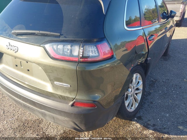 45524658 :رقم المزاد ، 1C4PJLCB5KD458087 vin ، 2019 Jeep Cherokee Latitude Fwd مزاد بيع