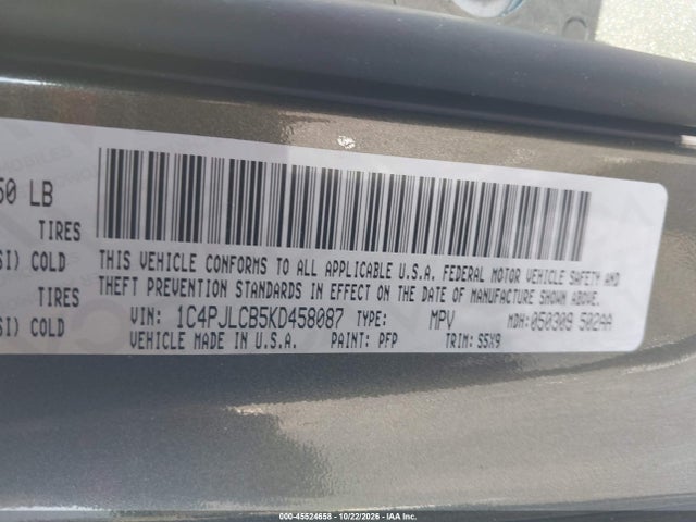45524658 :رقم المزاد ، 1C4PJLCB5KD458087 vin ، 2019 Jeep Cherokee Latitude Fwd مزاد بيع