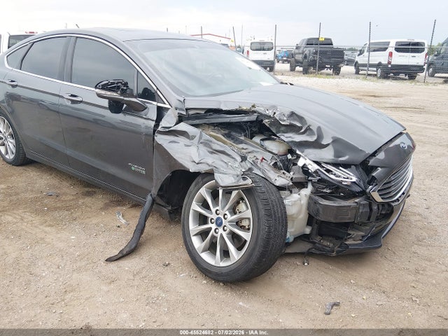 Auction sale of the 2017 Ford Fusion Energi Se Luxury, vin: 3FA6P0PU5HR283950, lot number: 45524682