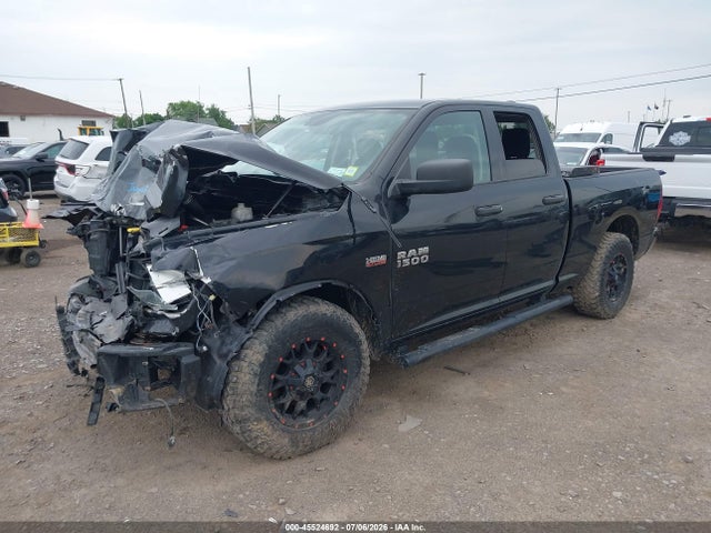 45524692 :رقم المزاد ، 1C6RR7FT5JS351619 vin ، 2018 Ram 1500 Express  4x4 6'4 Box مزاد بيع