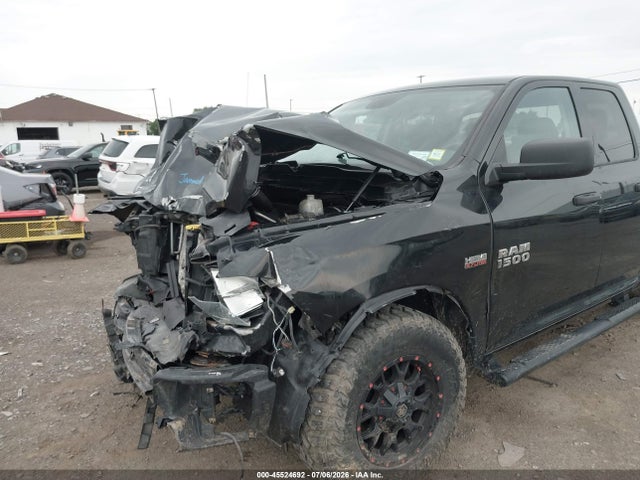 45524692 :رقم المزاد ، 1C6RR7FT5JS351619 vin ، 2018 Ram 1500 Express  4x4 6'4 Box مزاد بيع