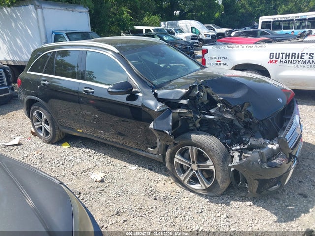 WDC0G4KB8GF052074 Mercedes-Benz Glc 300 4matic