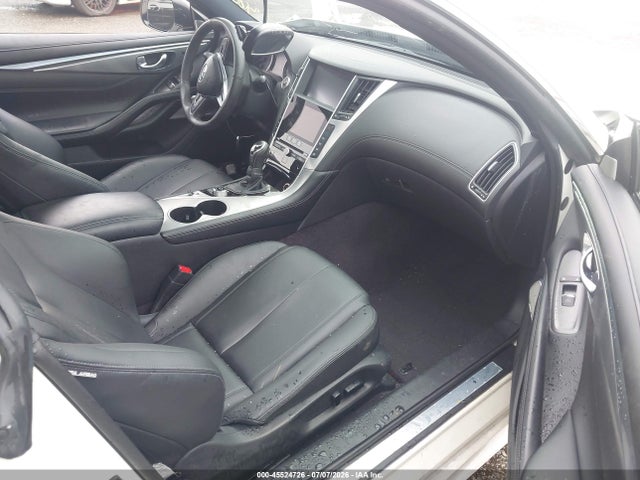 45524726 :رقم المزاد ، JN1EV7EL1JM390770 vin ، 2018 Infiniti Q60 3.0t Luxe مزاد بيع