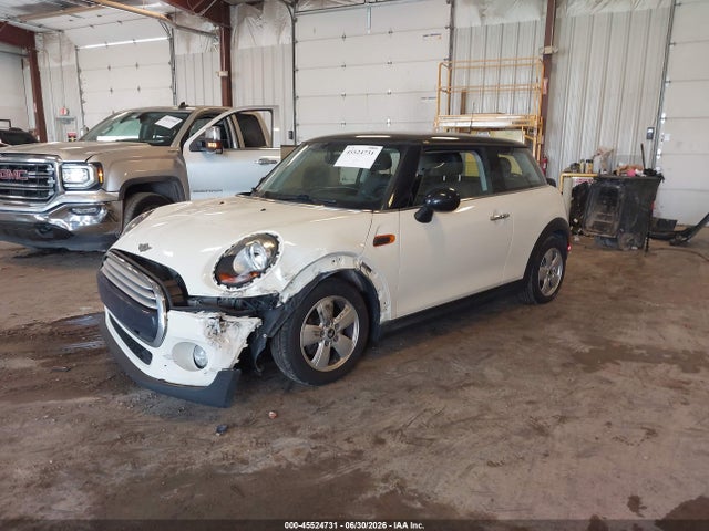 Продаж на аукціоні авто 2014 Mini Hardtop Cooper, vin: WMWXM5C59ET934104, номер лоту: 45524731