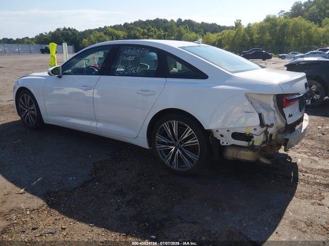 Aukcja sprzedaży 2022 Audi A6 Premium Plus 45 Tfsi Quattro S Tronic, vin: WAUE3BF27NN014230, numer aukcji: 45524734