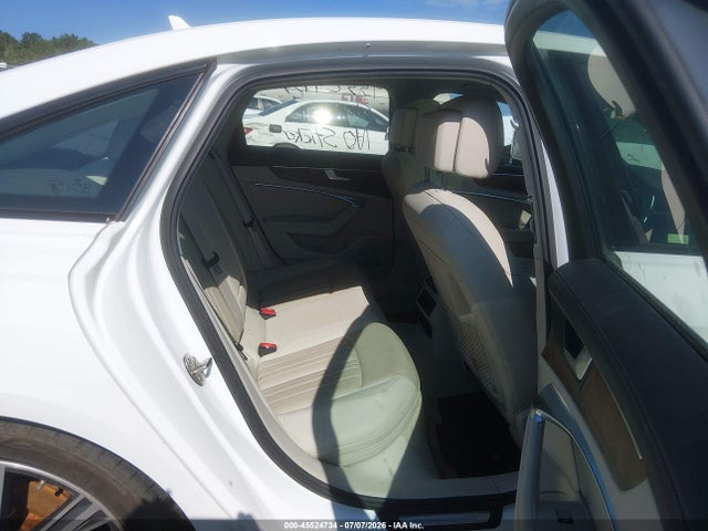 Aukcja sprzedaży 2022 Audi A6 Premium Plus 45 Tfsi Quattro S Tronic, vin: WAUE3BF27NN014230, numer aukcji: 45524734