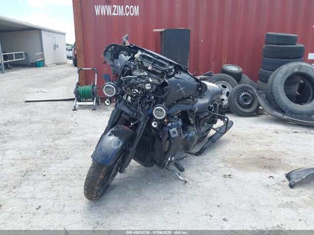 Harley-Davidson FLHXS 2021 1HD1KRP18MB638023 Image 2